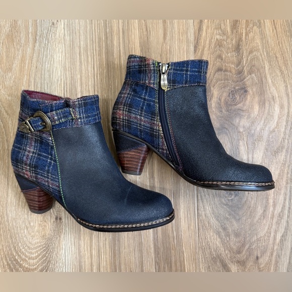 L’Artiste Scottala Boots Bordeaux Multi Blue Size 37/6.5-7 NWOB - Picture 6 of 9